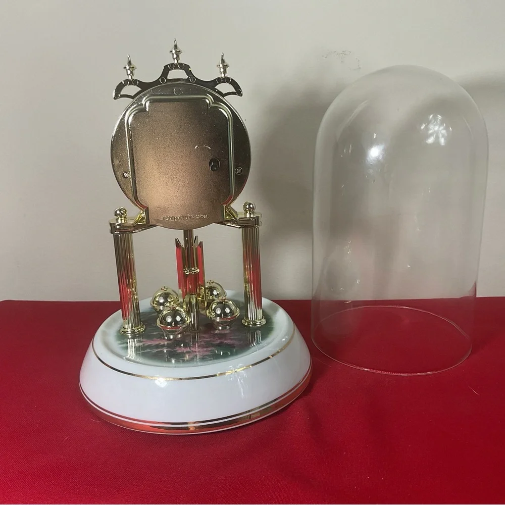 Thomas Kinkade Morning Glory Cottage Clock Glass Dome Spinning Pendulum Working.